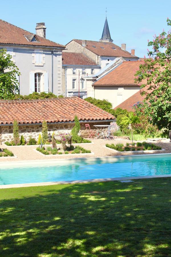La Chataigne Villa Piégut-Pluviers Exteriör bild