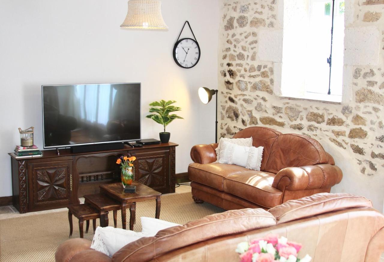 La Chataigne Villa Piégut-Pluviers Exteriör bild