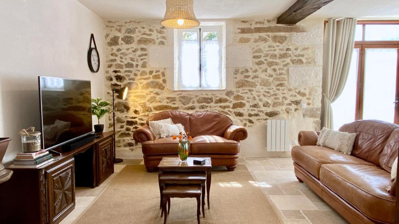 La Chataigne Villa Piégut-Pluviers Exteriör bild